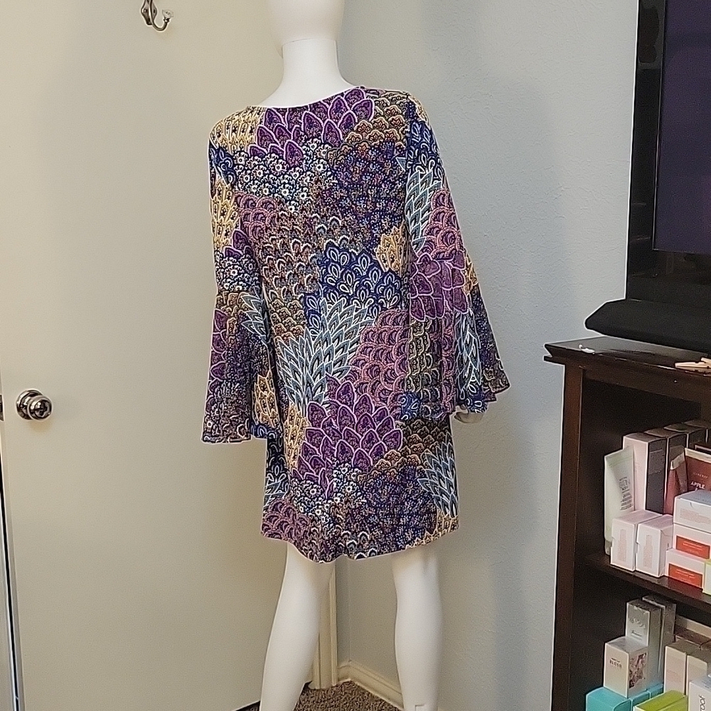 IVY ROAD Colorful Flare Split Sleeve Scoop Neck Peacock Mini Trapeze Disco Dress - Picture 7 of 8